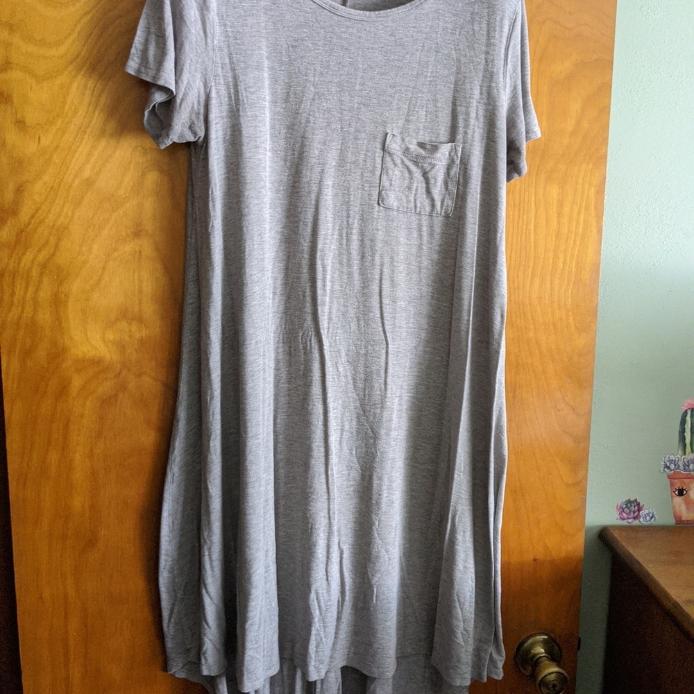 LulaRoe small Carly dress